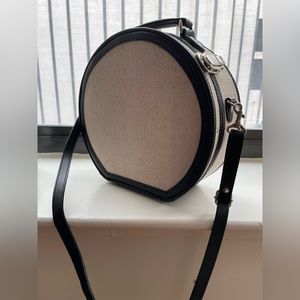 Streamline Luggage Reiss Carryon